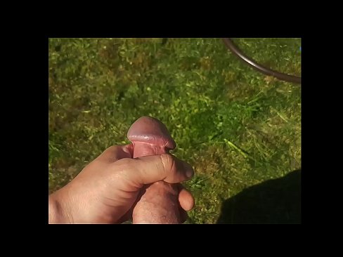 ❤️ Hot hottie si fa scopare la figa rosa e sborra con uno squirt in un giardino estivo Pornoal it.safehaus.top ☑