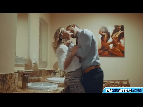 ❤️ Quando una bionda formosa ti seduce in un bagno pubblico Pornoal it.safehaus.top ☑